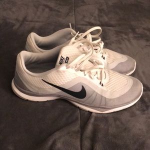 Nike flex trainer 6 size 10